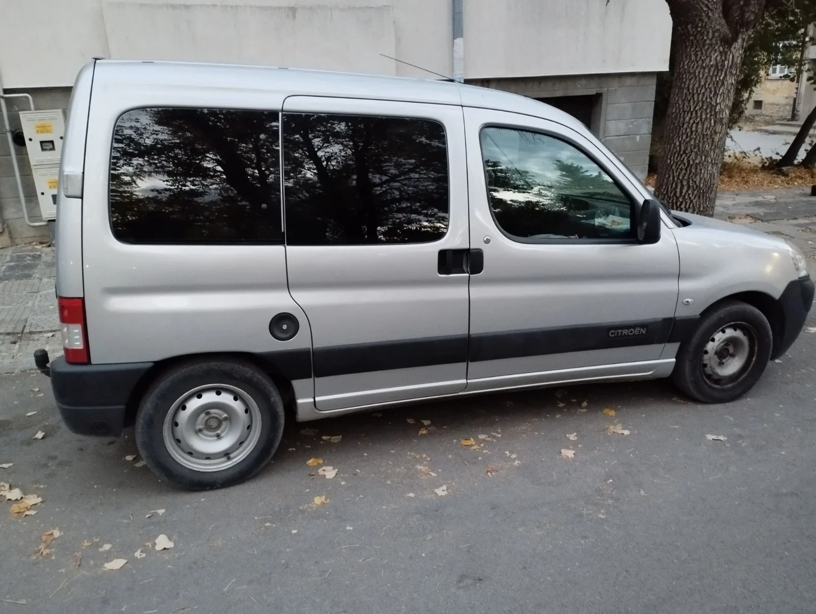 Citroen Berlingo 1.4 75hp , снимка 3 - Автомобили и джипове - 54976992