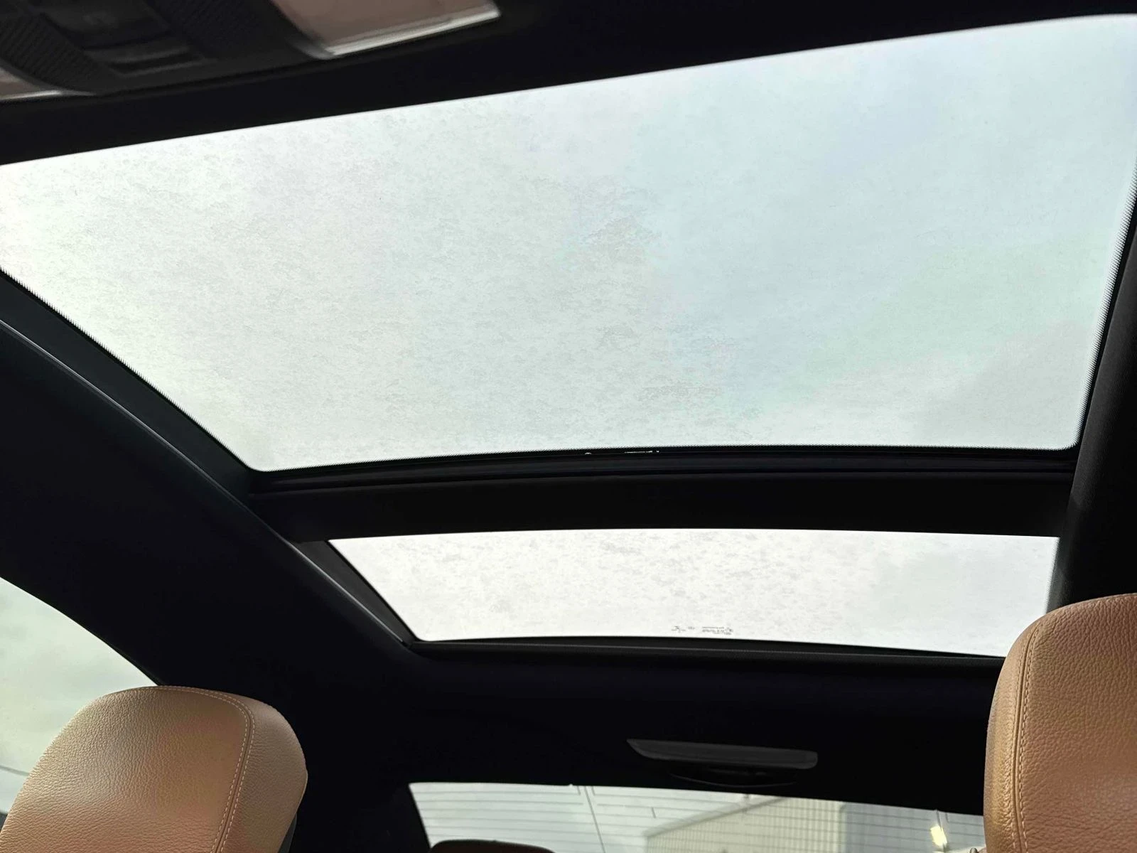 Mercedes-Benz E 400 Amg-pkg* Pano* Back cam* H&K* Подгрев* , снимка 14 - Автомобили и джипове - 55061324