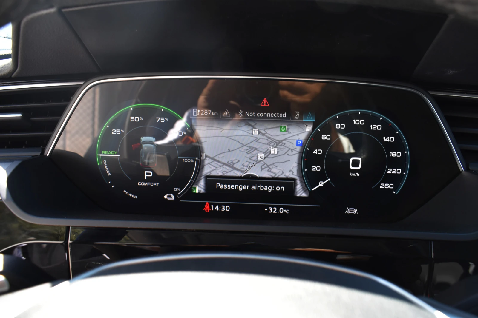 Audi E-Tron SPORTBACK* 50* QUATTRO* VIRTUAL* LINE-ASSIST, снимка 17 - Автомобили и джипове - 55145871