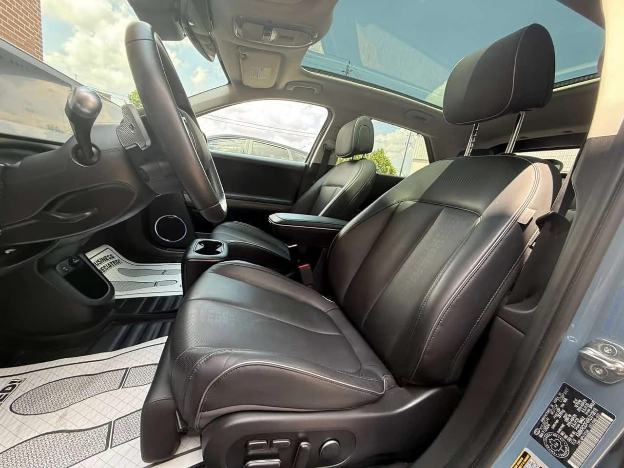 Hyundai Ioniq 5 * Preferred AWD Long Range w/Ultimate Pkg * CARFAX, снимка 5 - Автомобили и джипове - 55226213