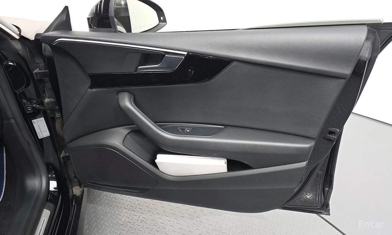 Audi A5 * КРАЙНА ЦЕНА ДО БЪЛГАРИЯ * АВТОКРЕДИТ, снимка 13 - Автомобили и джипове - 55540710