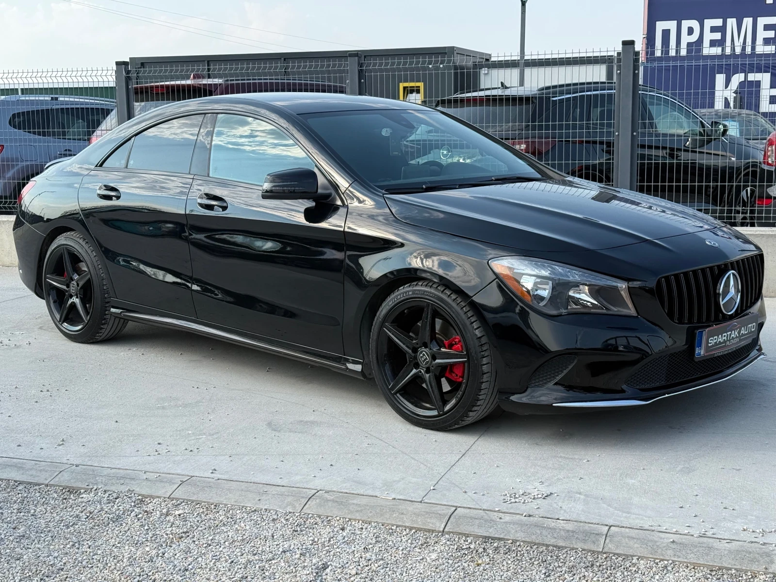 Mercedes-Benz CLA 250 * 2018г* AMG* 122.000КМ* СЕРВИЗНА ИСТОРИЯ* , снимка 3 - Автомобили и джипове - 55778343