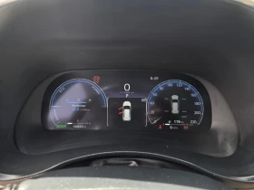 Toyota Highlander Hybrid Limited* AWD* PANO* 360* ОБДУХВАНЕ* 6+ 1, снимка 13