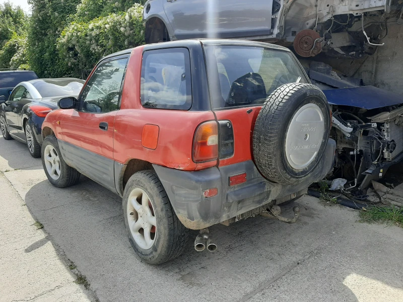 Toyota Rav4 2.0 бензин, снимка 6 - Автомобили и джипове - 42834244