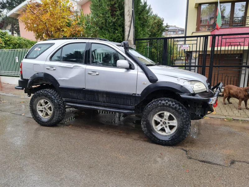 Kia Sorento, снимка 3 - Автомобили и джипове - 47415055