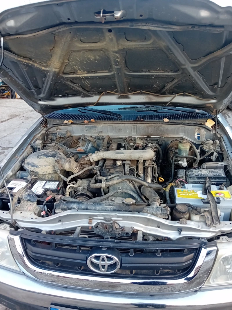 Toyota Hilux, снимка 6 - Автомобили и джипове - 48144254