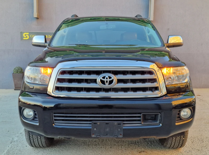 Toyota Sequoia 5.7 V8 Platinum 4X4, снимка 3 - Автомобили и джипове - 48641108