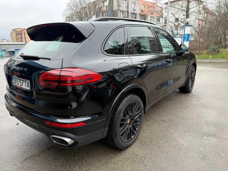 Porsche Cayenne Platinum Edition, снимка 4 - Автомобили и джипове - 49189128