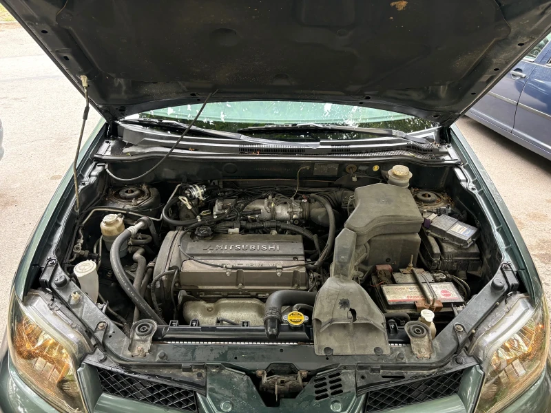 Mitsubishi Outlander, снимка 17 - Автомобили и джипове - 52447940