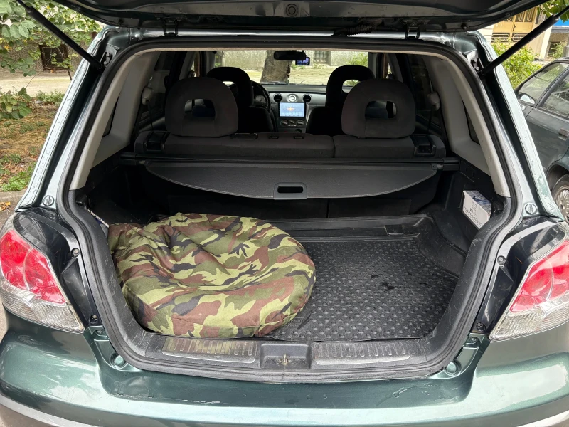 Mitsubishi Outlander, снимка 8 - Автомобили и джипове - 52447940