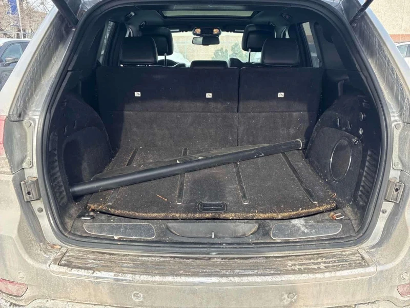 Jeep Grand cherokee  Limited/CAMERA/ОБДУХВАНЕ, снимка 14 - Автомобили и джипове - 53560122