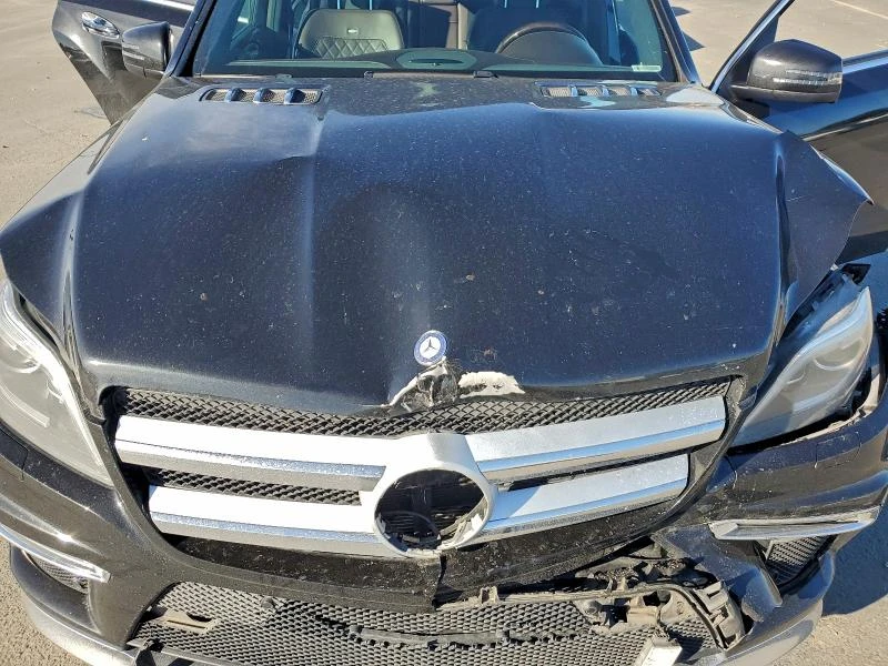 Mercedes-Benz GL 550 4.6L 8 All wheel drive - изображение 5