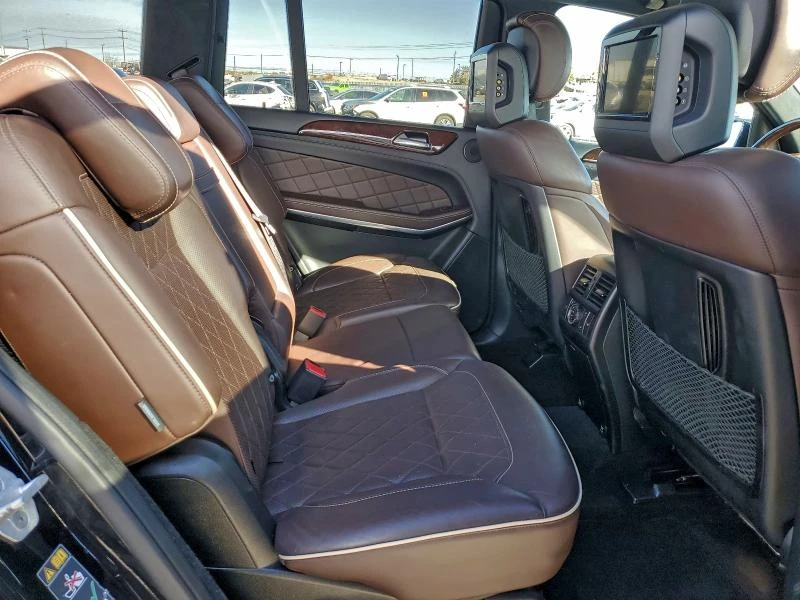 Mercedes-Benz GL 550 4.6L 8 All wheel drive - изображение 4