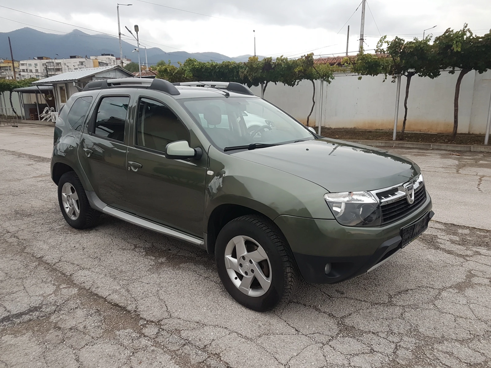 Dacia Duster 1.5 DCI 4×4 - изображение 2