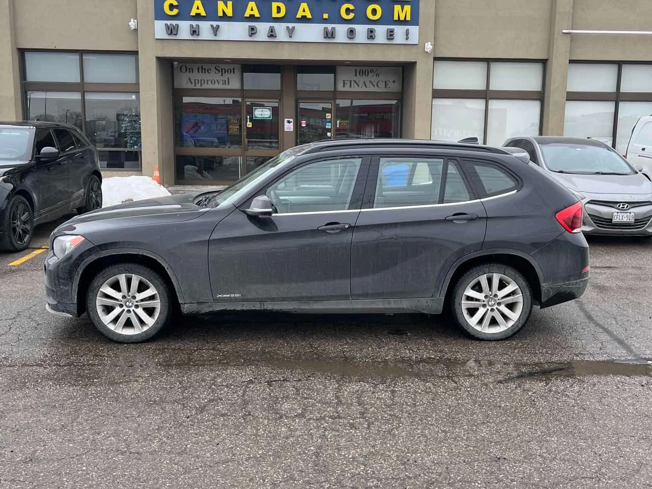 BMW X1 xDrive28i/CARFAX/ПАНОРАМА/ПОДГРЕВИ, снимка 3 - Автомобили и джипове - 53740447