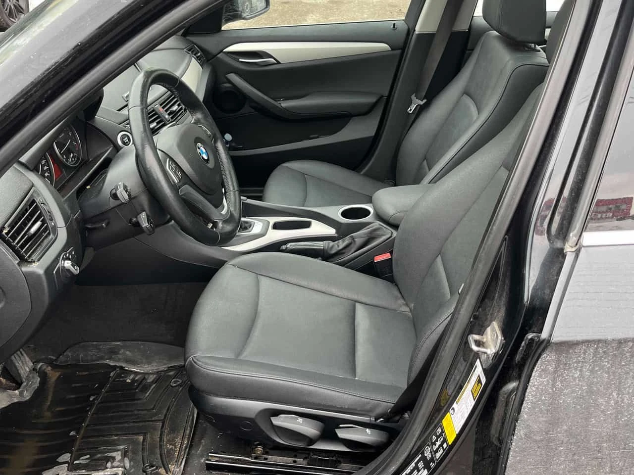 BMW X1 xDrive28i/CARFAX/ПАНОРАМА/ПОДГРЕВИ, снимка 14 - Автомобили и джипове - 53740447