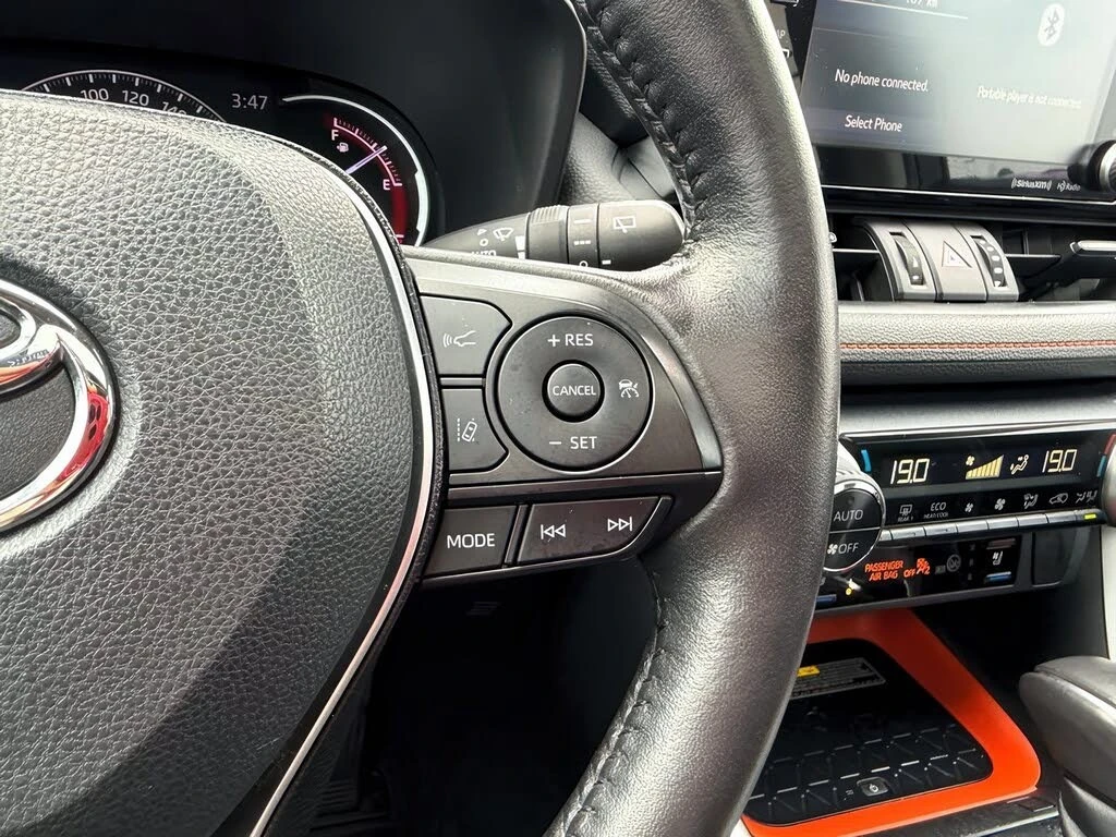 Toyota Rav4 Trail* AWD* АвтоКредит* (ЦЕНА ДО БГ), снимка 9 - Автомобили и джипове - 54010134