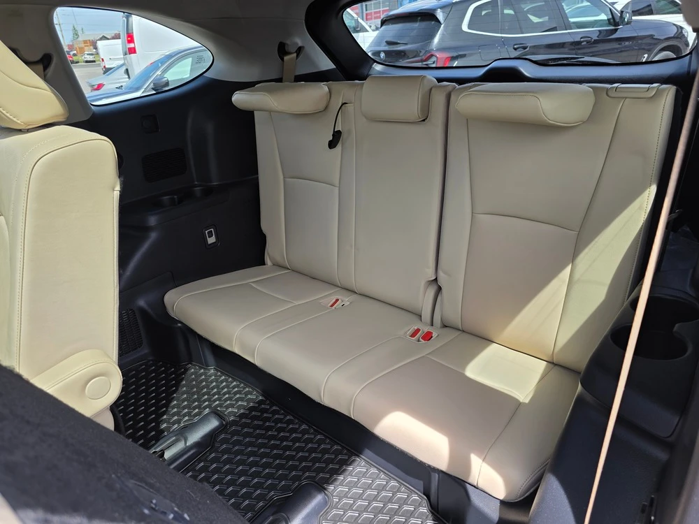 Toyota Highlander Hybrid Limited* AWD* PANO* 360* ОБДУХВАНЕ* 6+ 1, снимка 11 - Автомобили и джипове - 55012540