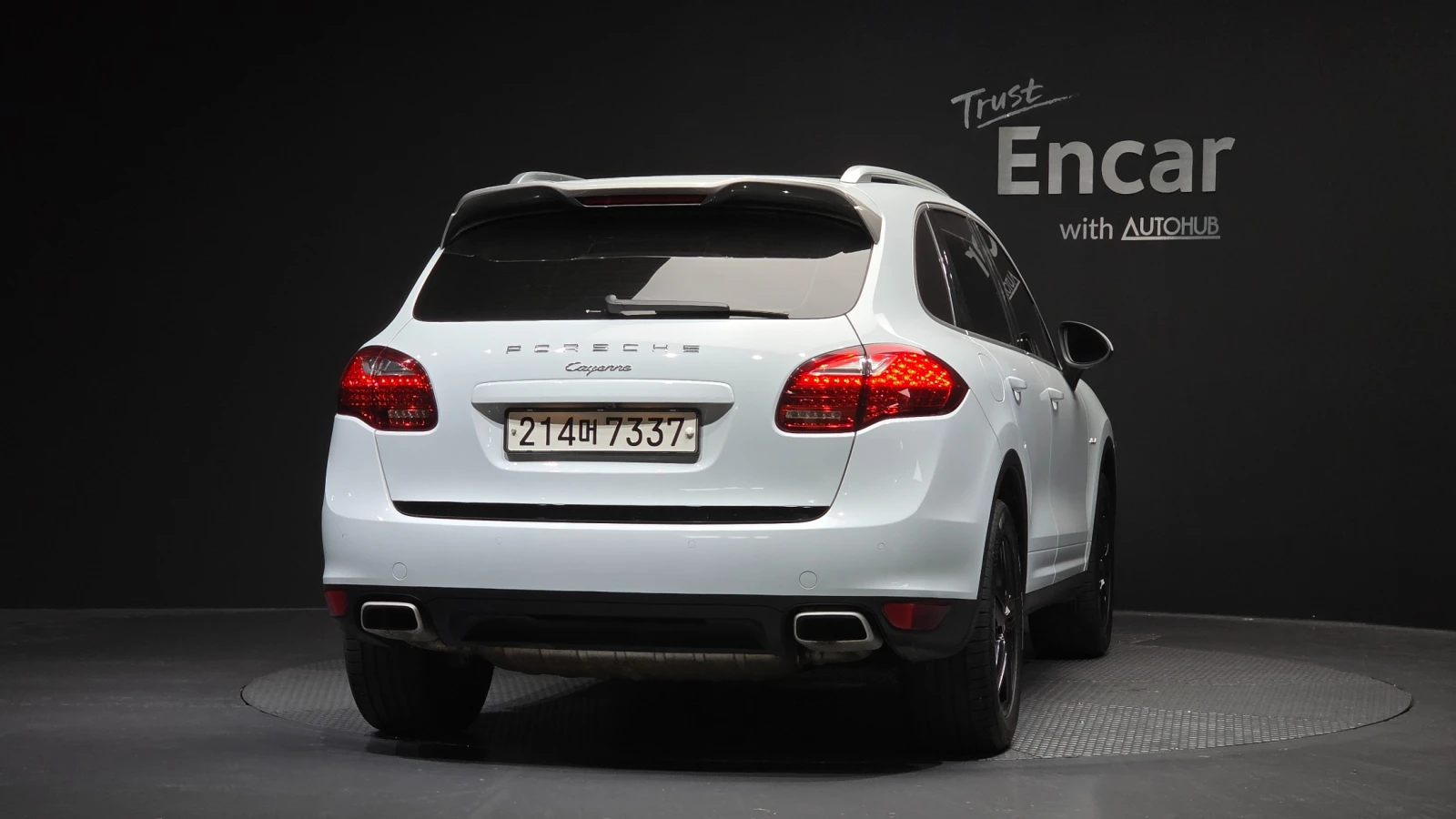 Porsche Cayenne 3.0 Diesel Platinum Edition, снимка 4 - Автомобили и джипове - 55768124