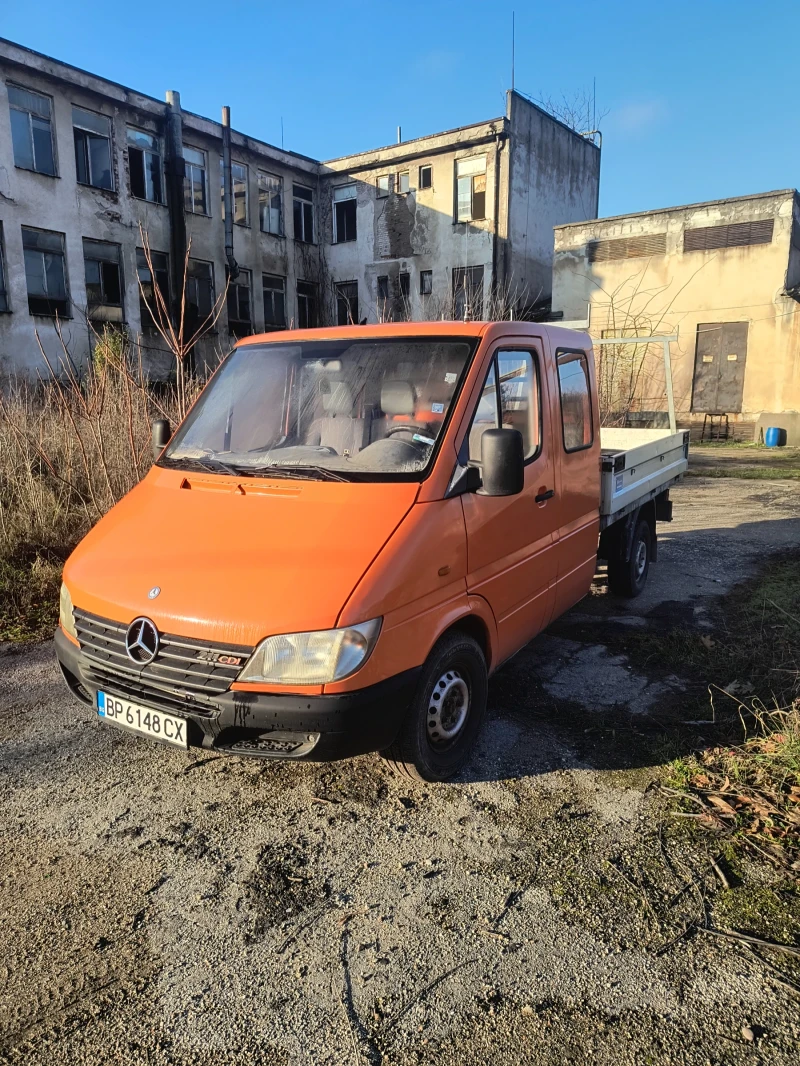 Mercedes-Benz Sprinter 211, снимка 2 - Бусове и автобуси - 52750132