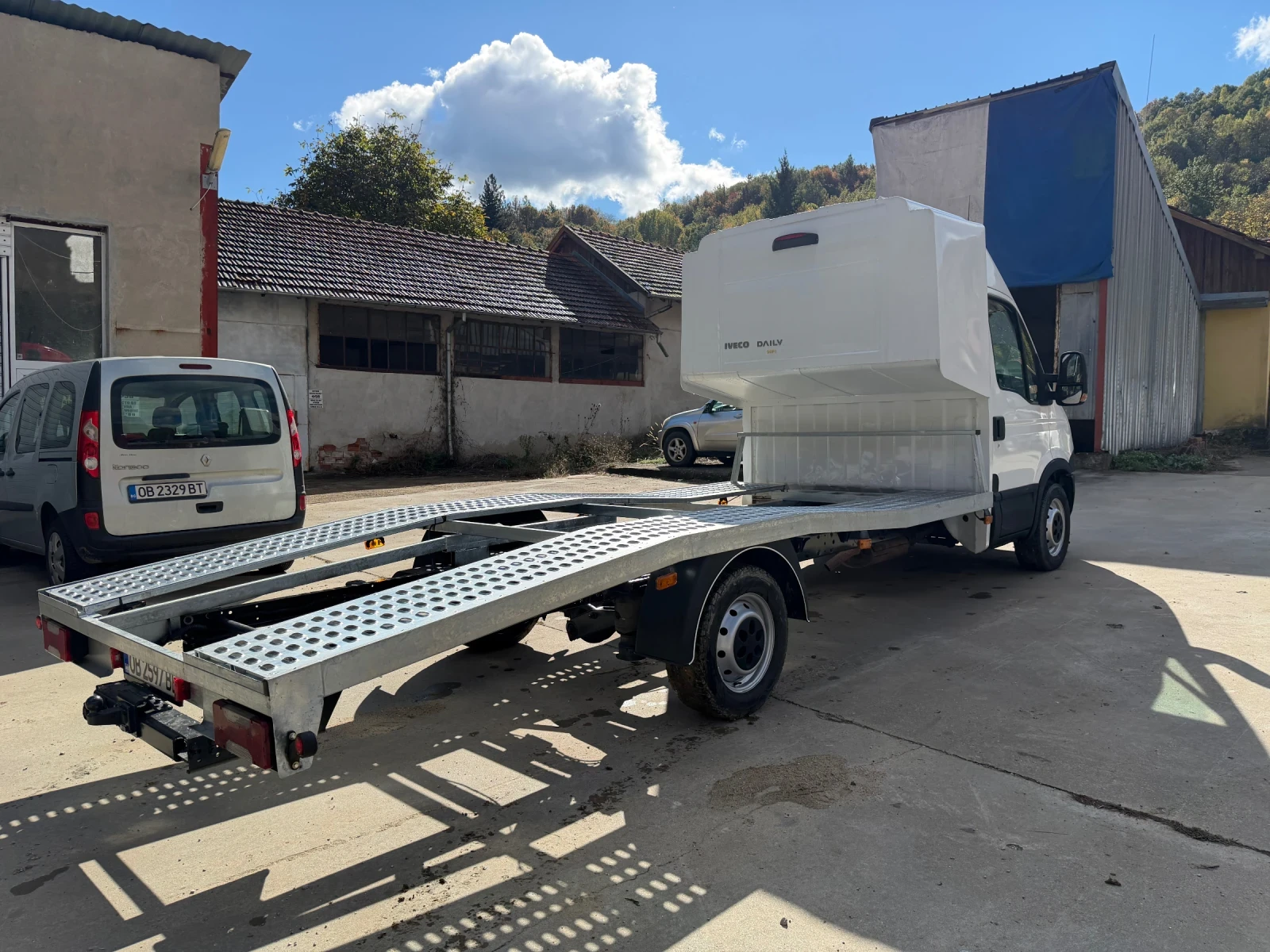 Iveco 35s15 2.3 TD 150к.с, 5м платформа, снимка 4 - Бусове и автобуси - 56533307