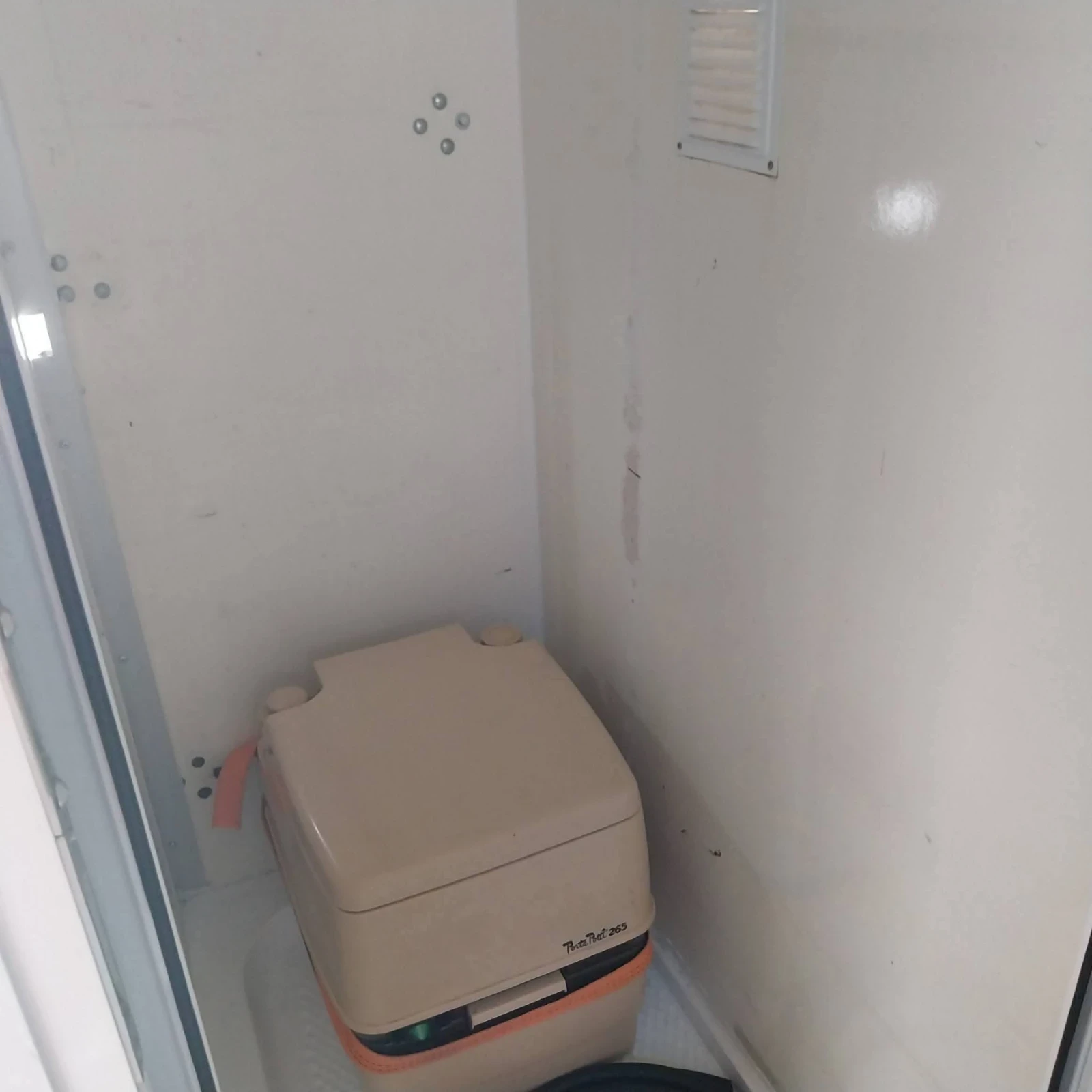 Iveco Daily 35C13, снимка 9 - Камиони - 54220353