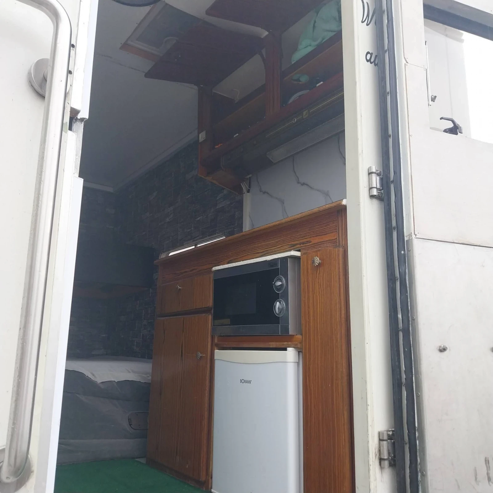 Iveco Daily 35C13, снимка 8 - Камиони - 54220353