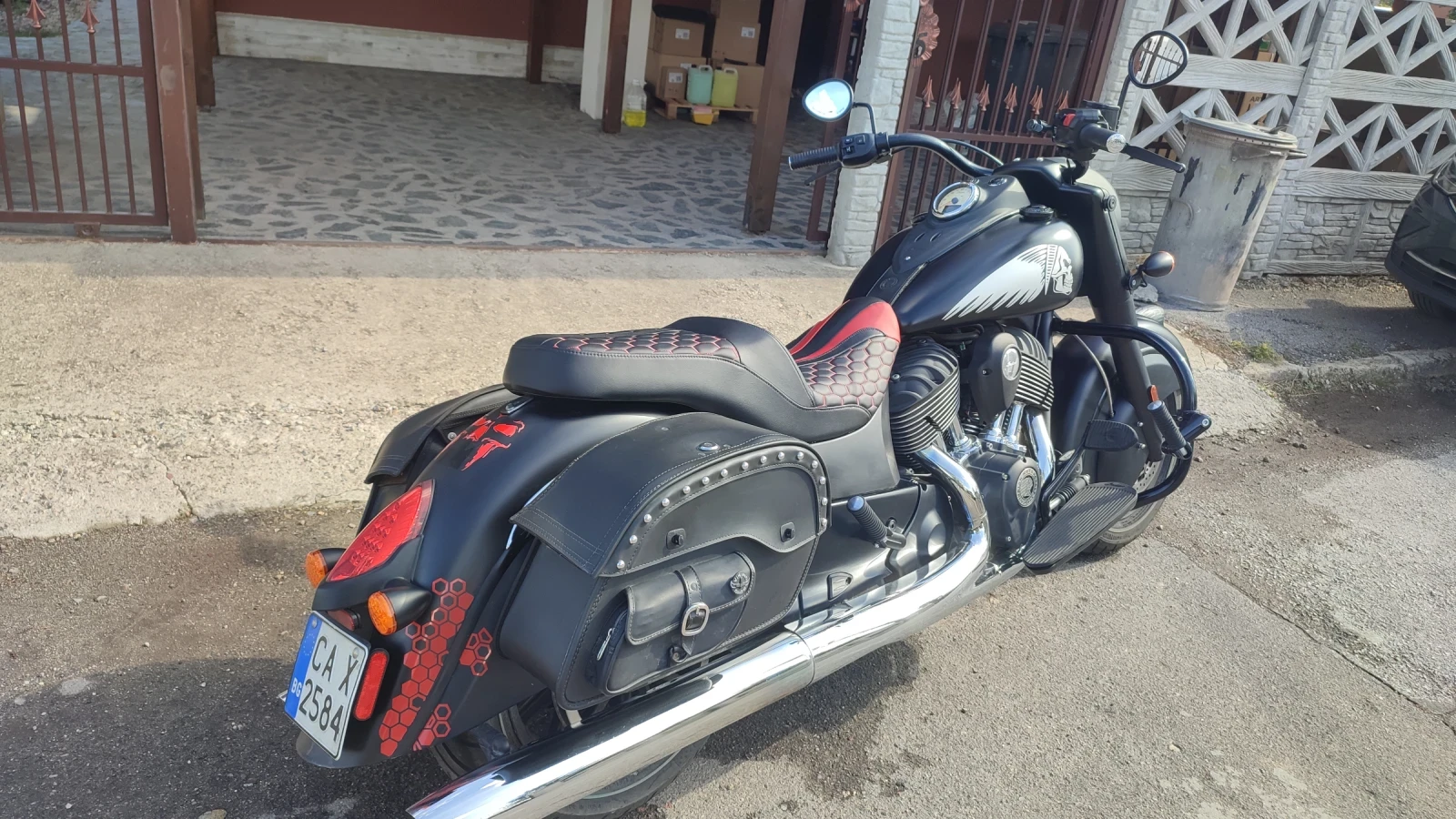 Indian Chieftain Dark Horse 1800 - изображение 3