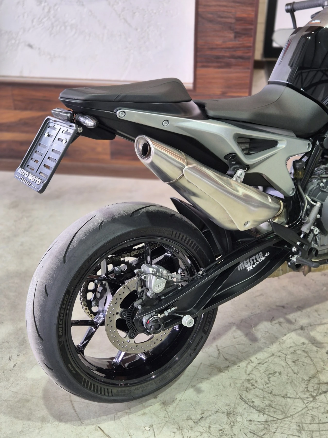 Ktm Duke 790 ABS!! TC!! Нов вност от Швейцария!!, снимка 14 - Мотоциклети и мототехника - 55817431
