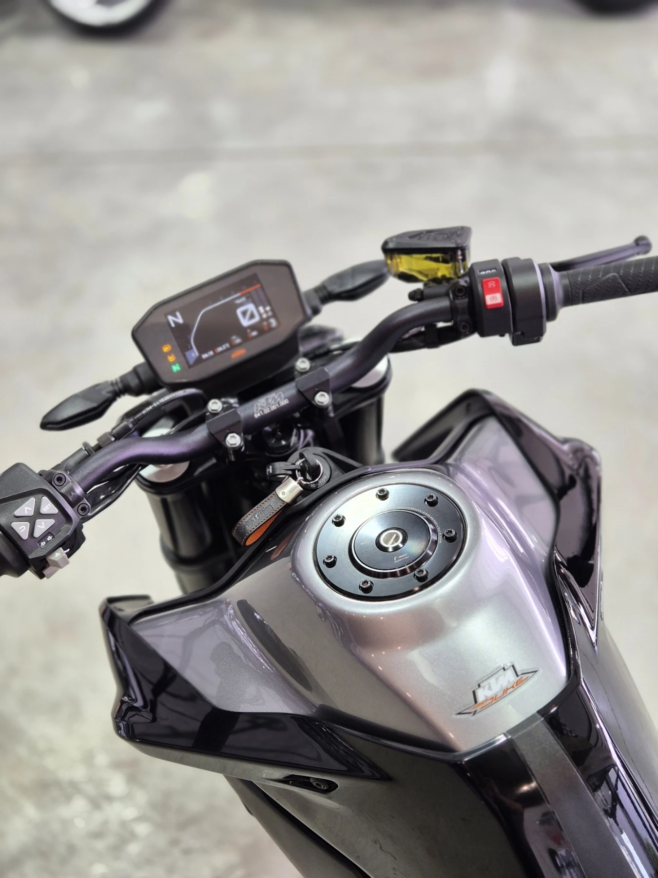 Ktm Duke 790 ABS!! TC!! Нов вност от Швейцария!!, снимка 16 - Мотоциклети и мототехника - 55817431