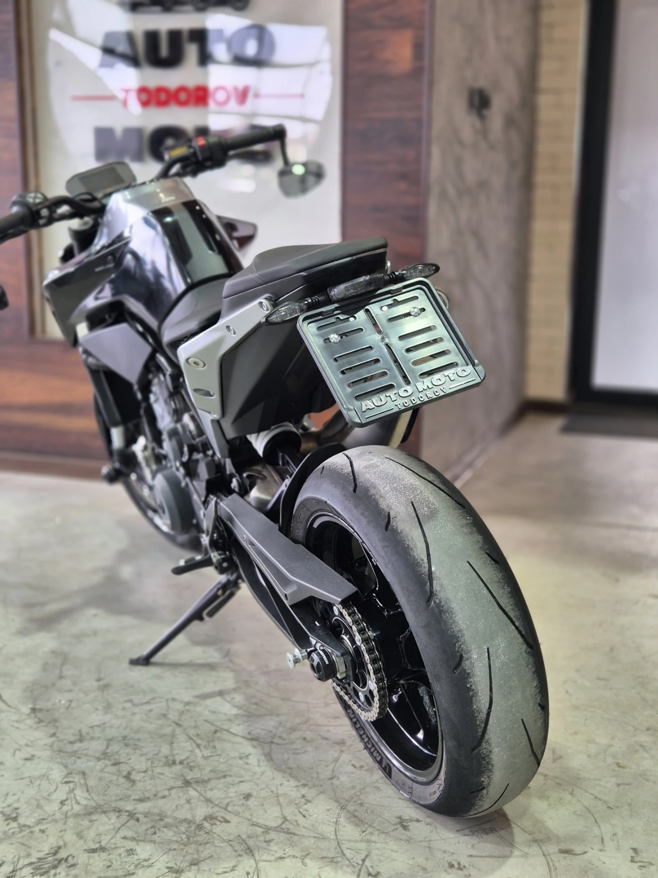 Ktm Duke 790 ABS!! TC!! Нов вност от Швейцария!!, снимка 6 - Мотоциклети и мототехника - 55817431