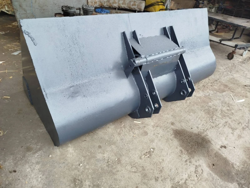 Телескопичен товарач Manitou Кофа 1.5 куб.м , снимка 3 - Селскостопанска техника - 53171827