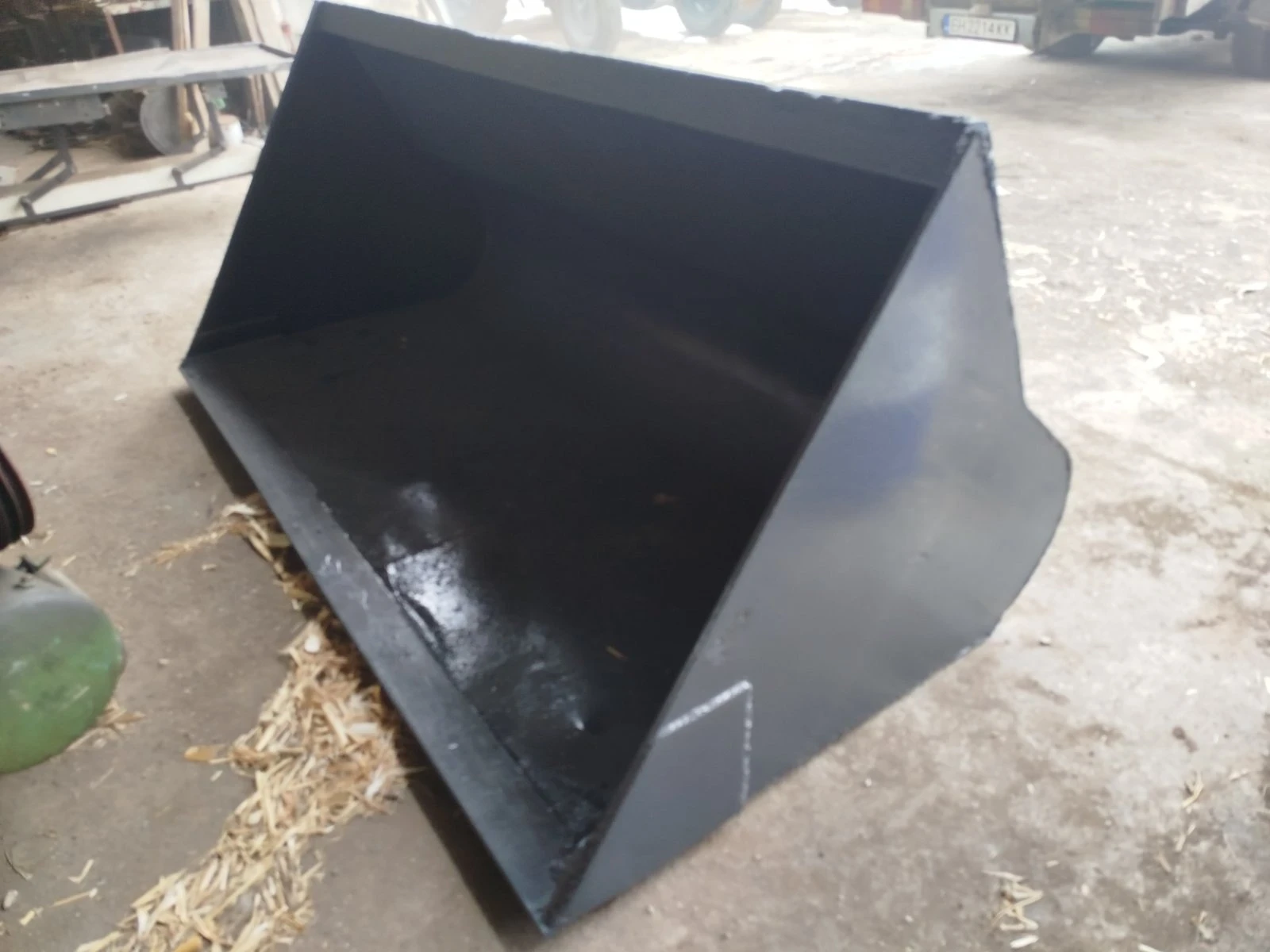 Телескопичен товарач Manitou Кофа 1.5 куб.м  - изображение 2