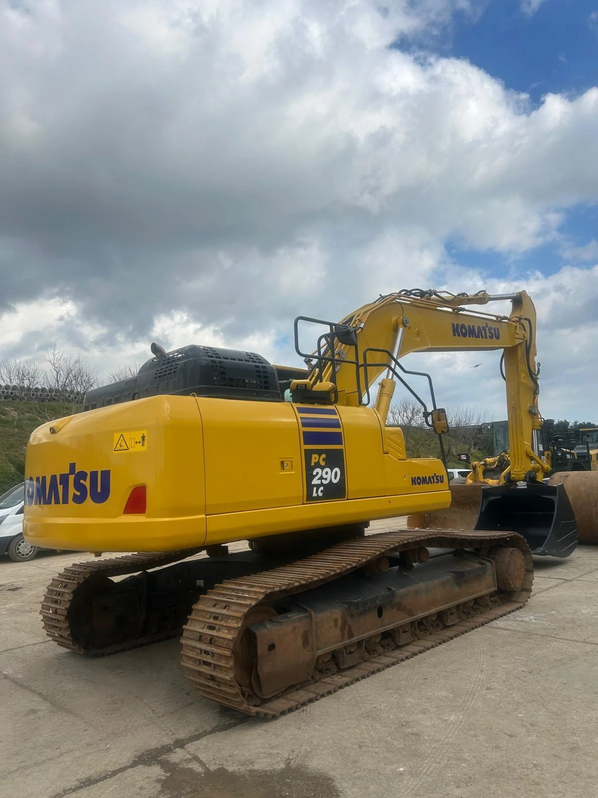 Багер Komatsu PC290, снимка 2 - Индустриална техника - 54078354