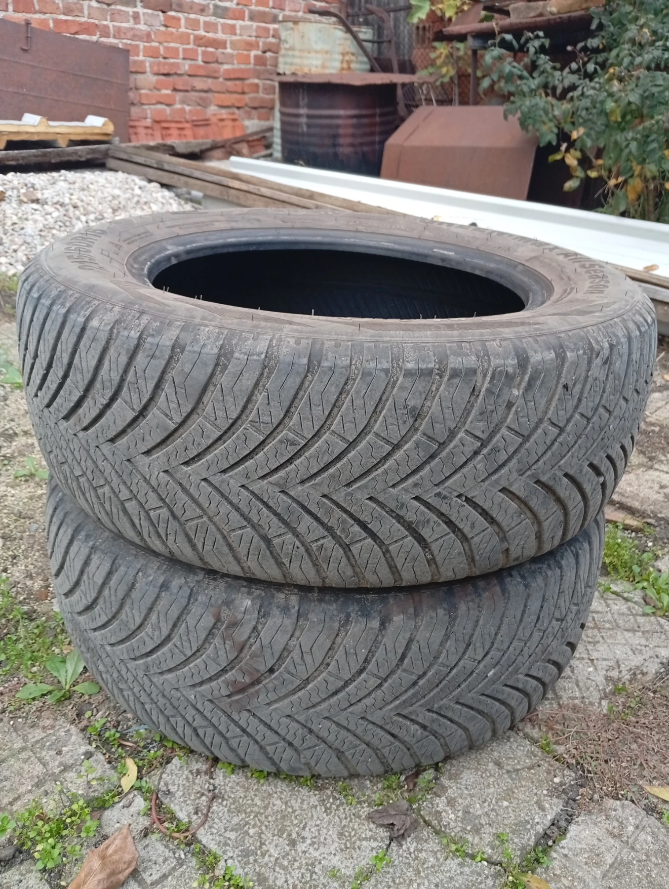 ���� 215/60R16 | Mobile.bg � ����������� 4
