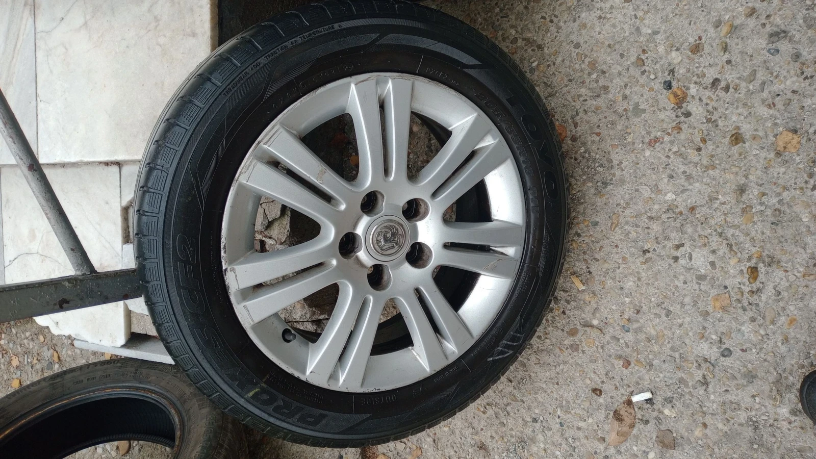 ���� � ������ 205/55R16 | Mobile.bg � ����������� 4