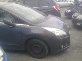 Peugeot 5008 1.6 HDI 8V, снимка 2