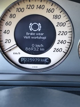 Обява за продажба на Mercedes-Benz E 220 ~10 390 лв. - изображение 4