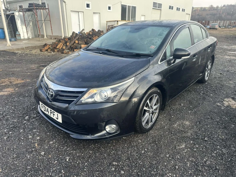 Toyota Avensis 2. 0 D-4D 124 к. с. НА ЧАСТИ, снимка 3 - Автомобили и джипове - 52982386