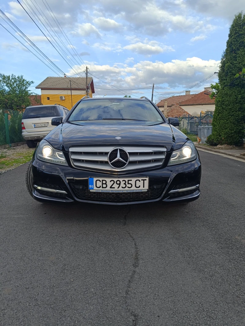 Mercedes-Benz C 220, снимка 11 - Автомобили и джипове - 45470542