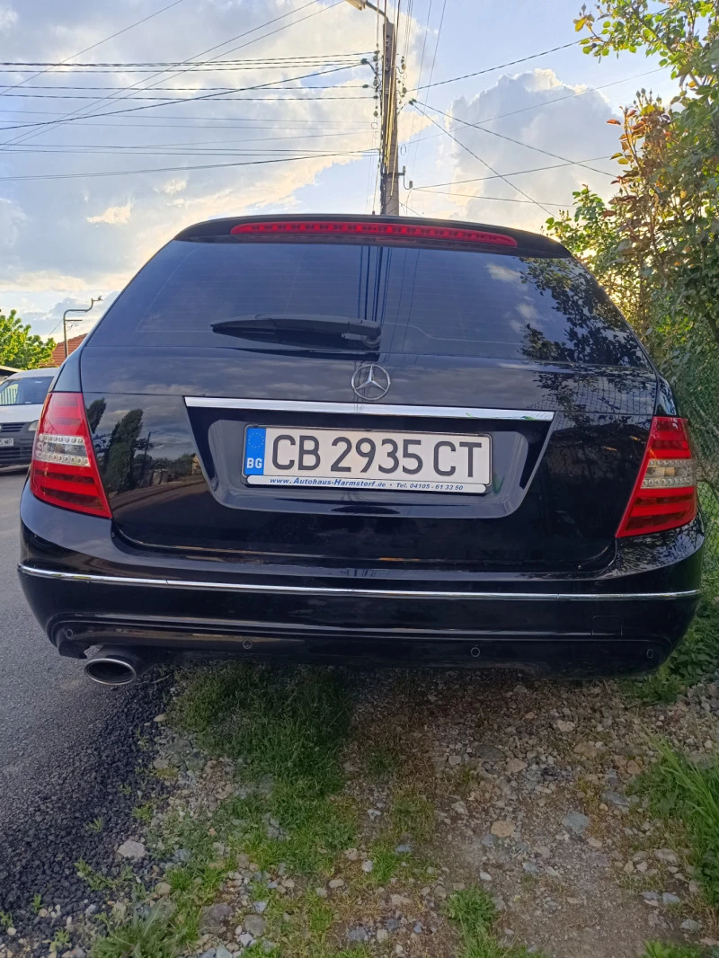 Mercedes-Benz C 220, снимка 10 - Автомобили и джипове - 45470542