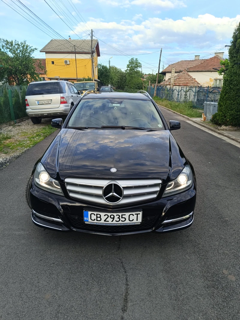 Mercedes-Benz C 220, снимка 1 - Автомобили и джипове - 45470542