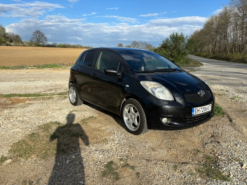 Toyota Yaris 1.3 VVTI LPG, снимка 2 - Автомобили и джипове - 47178519