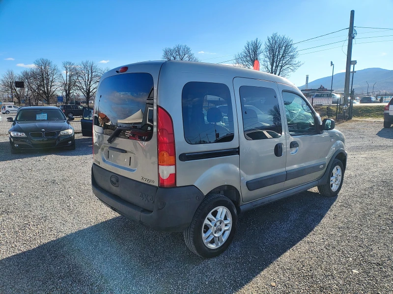 Renault Kangoo 1.9 дизел  4x4, снимка 7 - Автомобили и джипове - 48367200