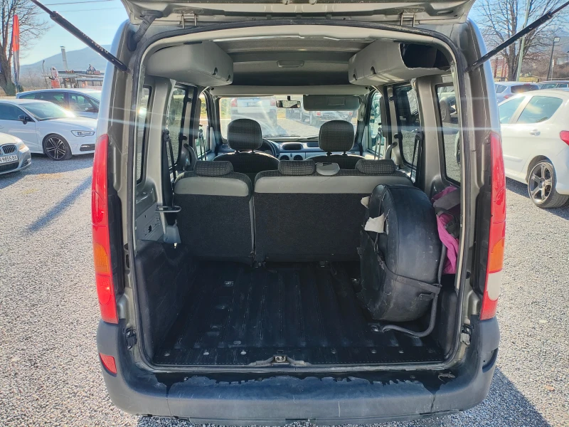 Renault Kangoo 1.9 дизел  4x4, снимка 12 - Автомобили и джипове - 48367200