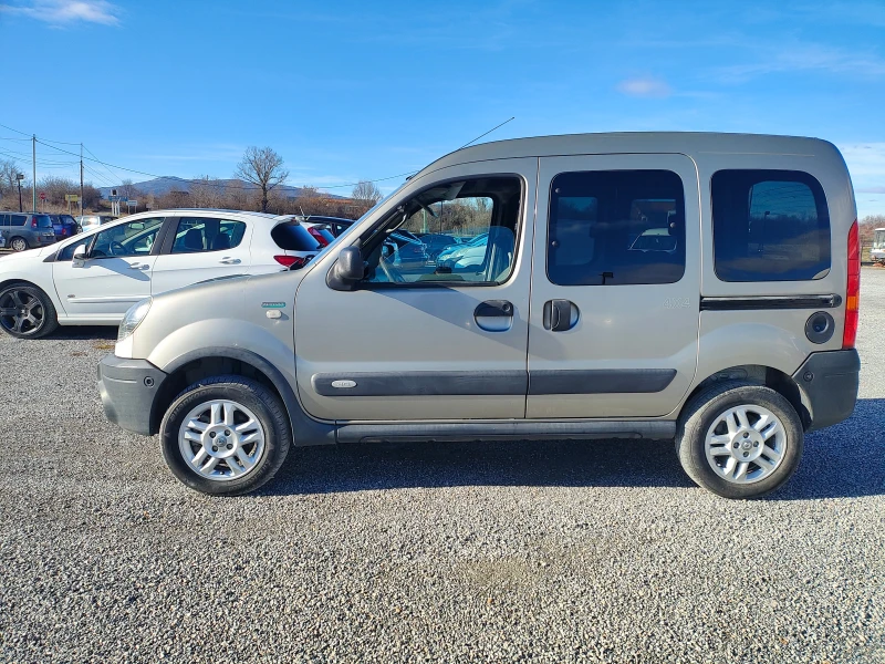 Renault Kangoo 1.9 дизел  4x4, снимка 4 - Автомобили и джипове - 48367200