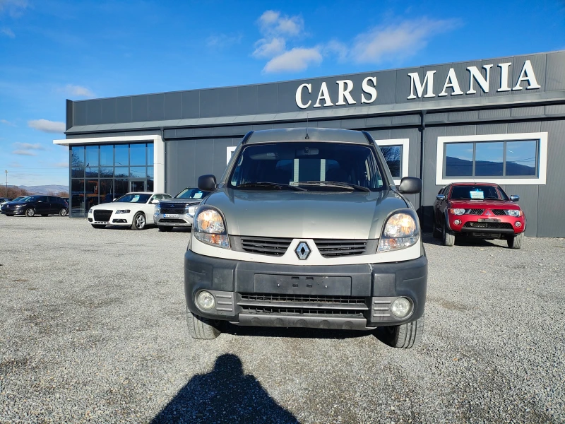 Renault Kangoo 1.9 дизел  4x4, снимка 1 - Автомобили и джипове - 48367200