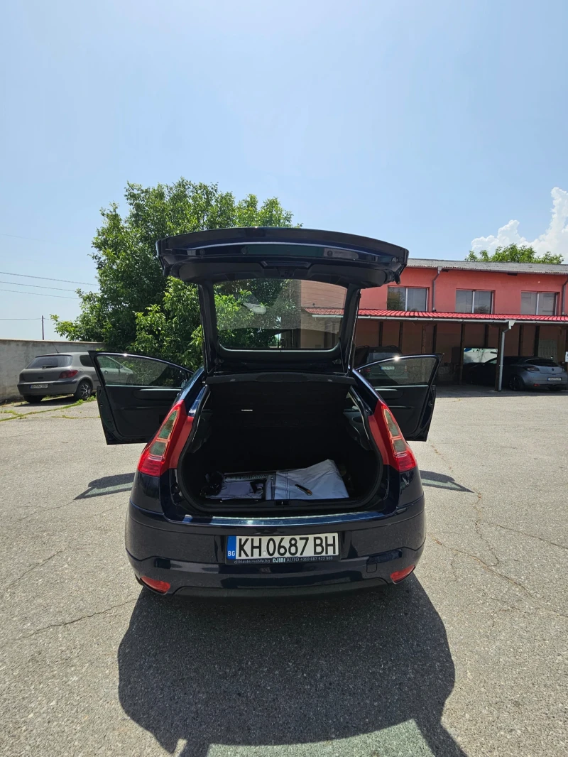 Citroen C4, снимка 3 - Автомобили и джипове - 48369576