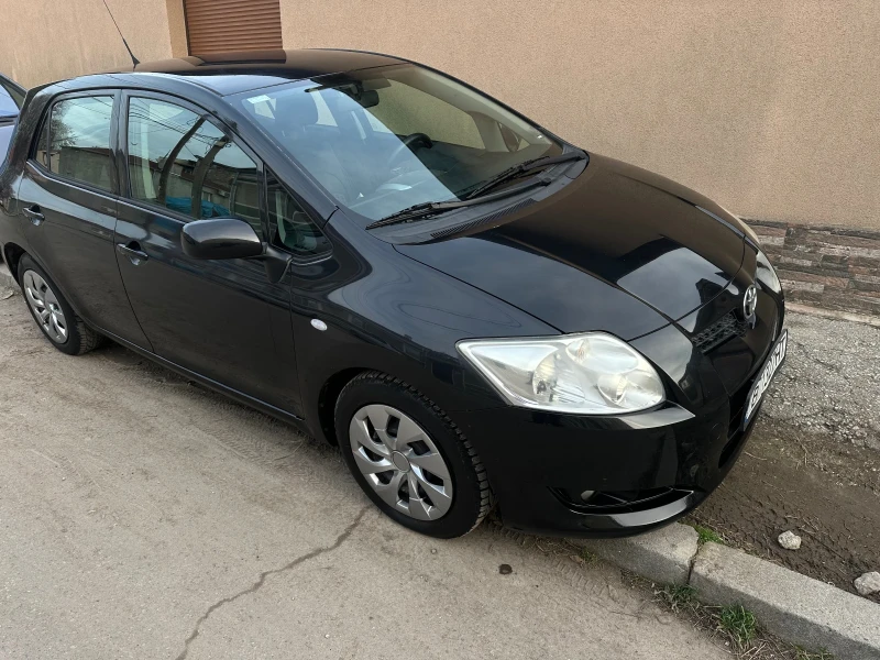 Toyota Auris 2.0 d4d, снимка 2 - Автомобили и джипове - 48456301