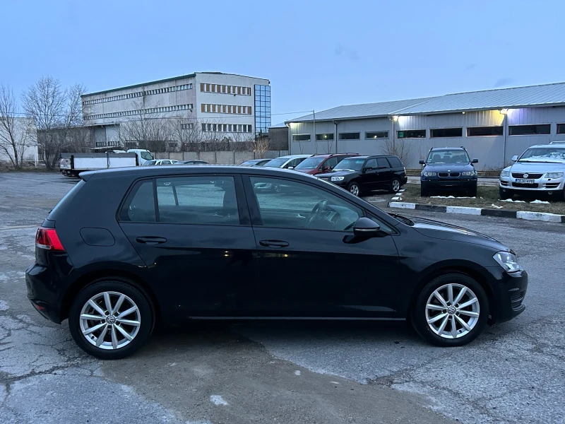 VW Golf 7 1.6 TDI  , снимка 8 - Автомобили и джипове - 48739603